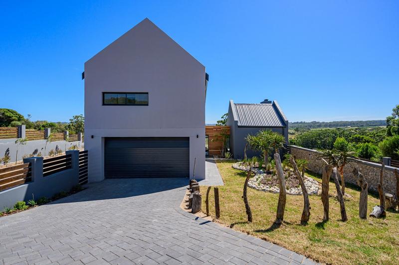 3 Bedroom Property for Sale in Kragga Kamma Eastern Cape